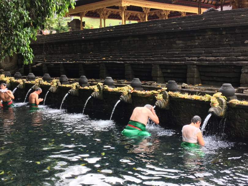 Tirta Empul Temple, Bali, Purification ritual