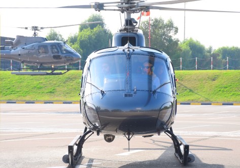 Dubai, helicopter ride