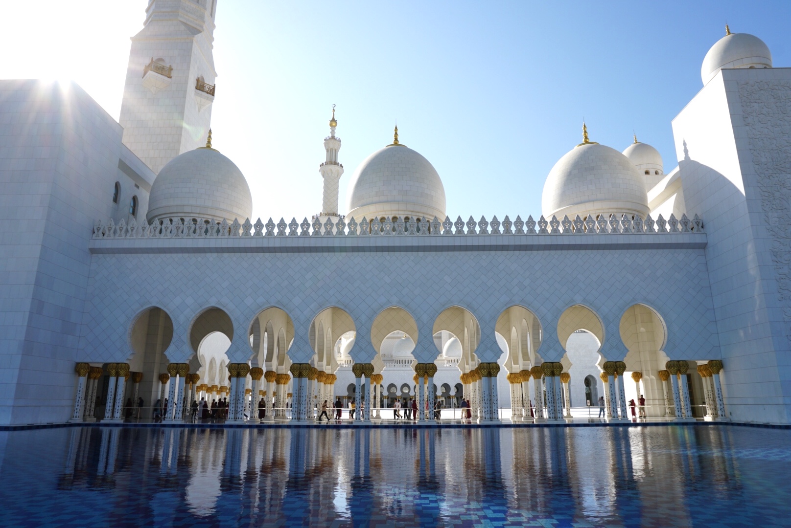Abu Dhabi, Sheikh Zayed Grand Mosque
