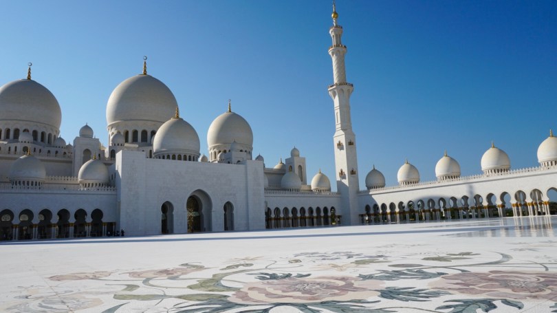Abu Dhabi, amazing Sheikh Zayed Grand Mosque